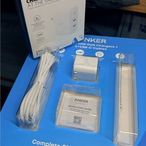 Anker White Compact Charger with USB-C ( All in the image )